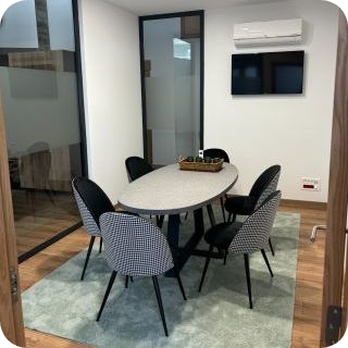 Imagen de sala de reuniones
